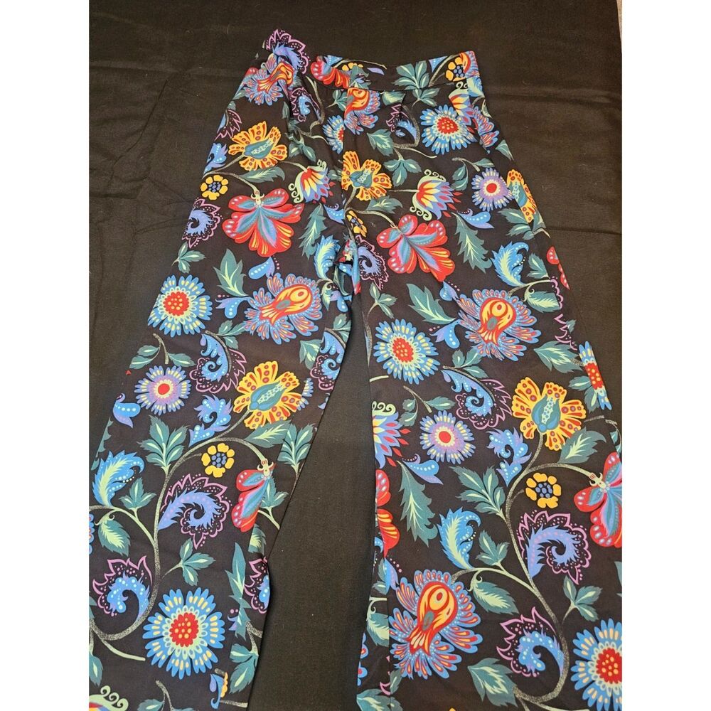 Frida Kahlo x SHEIN Floral Leggings (Size M)